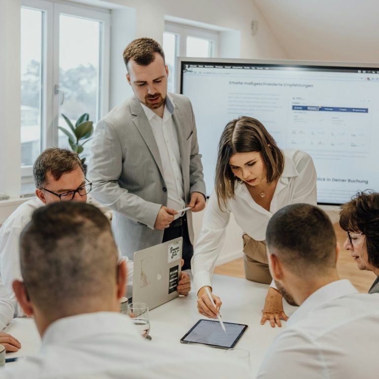 Complete-Immersion English training programmes for Executives, Professionals & Fast-Track Talent Intensive, 1-1, full-immersion English courses for Business People, Fast-Track Talent & Private Individuals.
Sandown Heritage, England.